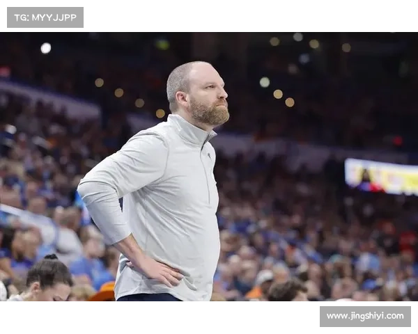 NBA l 无法掌控更衣室 灰熊主帅詹金斯突遭解雇 NBA l 无法掌控更衣室 灰熊主帅詹金斯突遭解雇